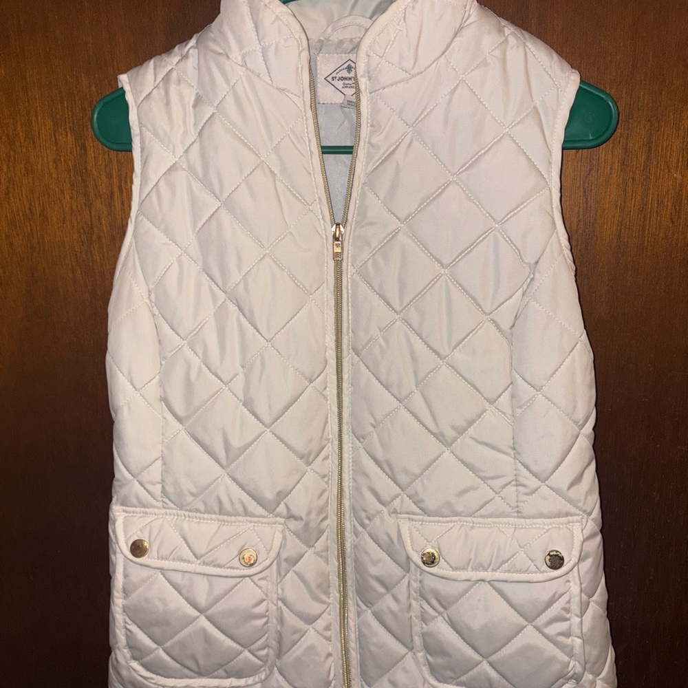 Old Navy Ivory Quilted Vest with Gold Accents
